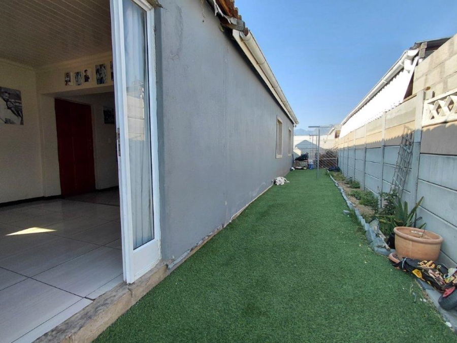 3 Bedroom Property for Sale in Broadlands Village Western Cape